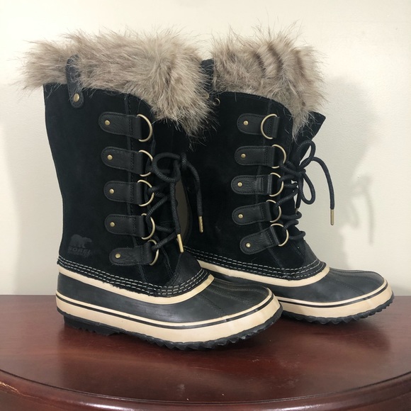 Sorel Snow Boot - Picture 1 of 9